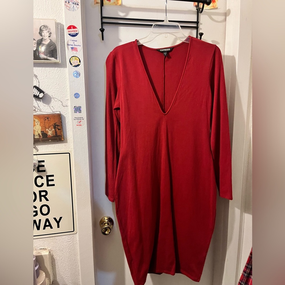 Express- size L- deep red gorgeous low, low v- neck dress, l/s. EUC.